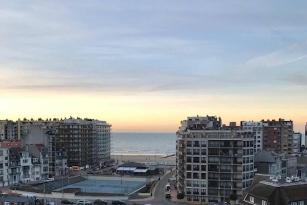 Penthouse Met Zeezicht En 2 Terrassen Apartment Middelkerke Luaran gambar